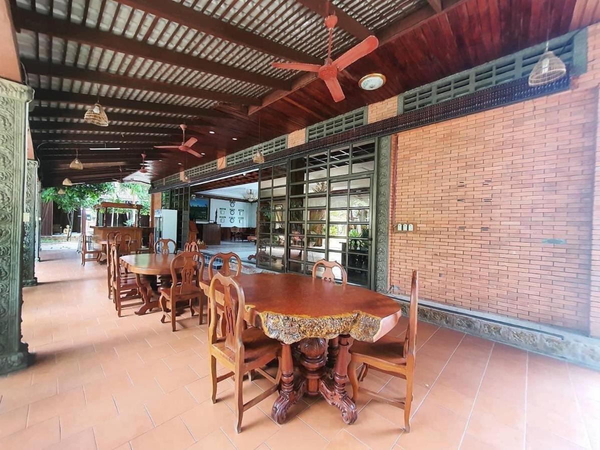 Sam Moon'S Hotel Angkor Wooden House Siem Reap Exterior photo